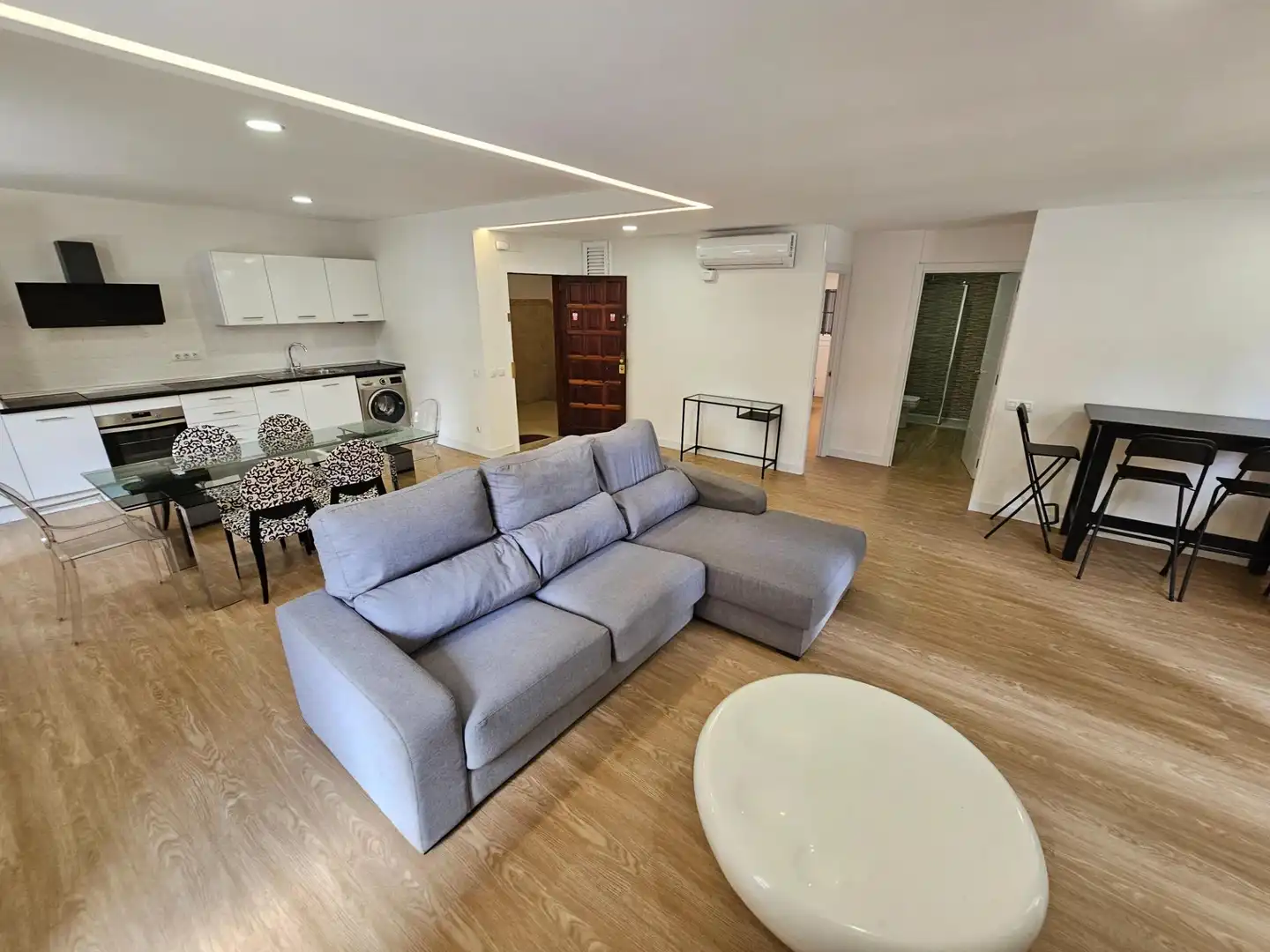Sala de estar de Piso de alquiler en Las Palmas de Gran Canaria con Aire acondicionado, Parquet y Balcón