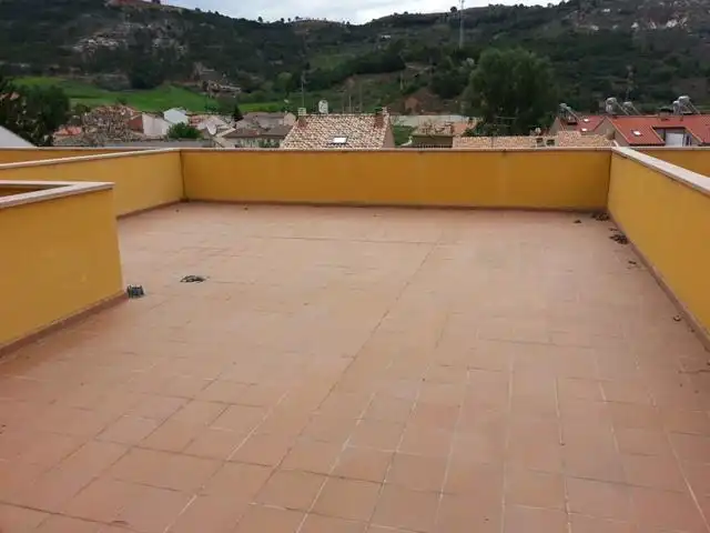 Dúplex en venta en Av Primero de Mayo, Iriépal - Taracena - Valdenoches