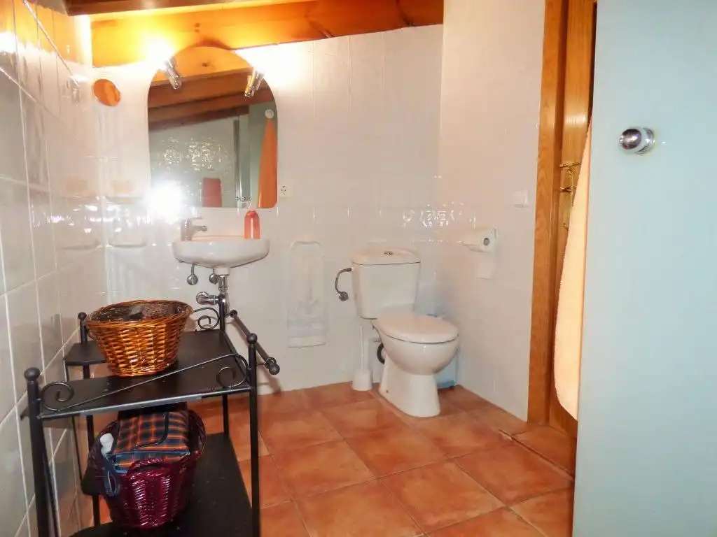 Baño de Apartamento de alquiler en Marratxí con Aire acondicionado, Terraza y Trastero