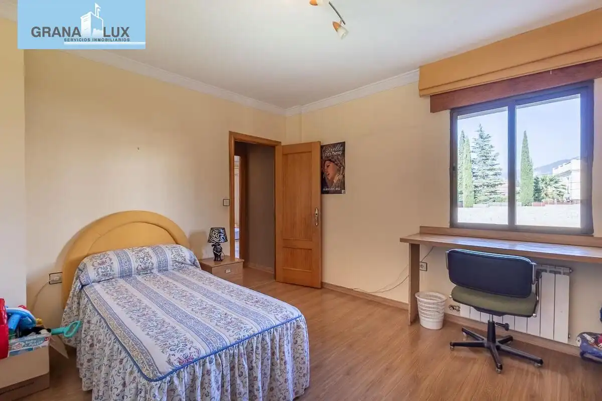 Chalet en venta en CALLE LIRIO, imagen 17