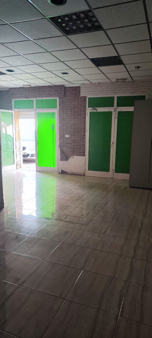 Casa o xalet en venda a Avenida Regimiento Zaragoza 5 de Paracaidistas
