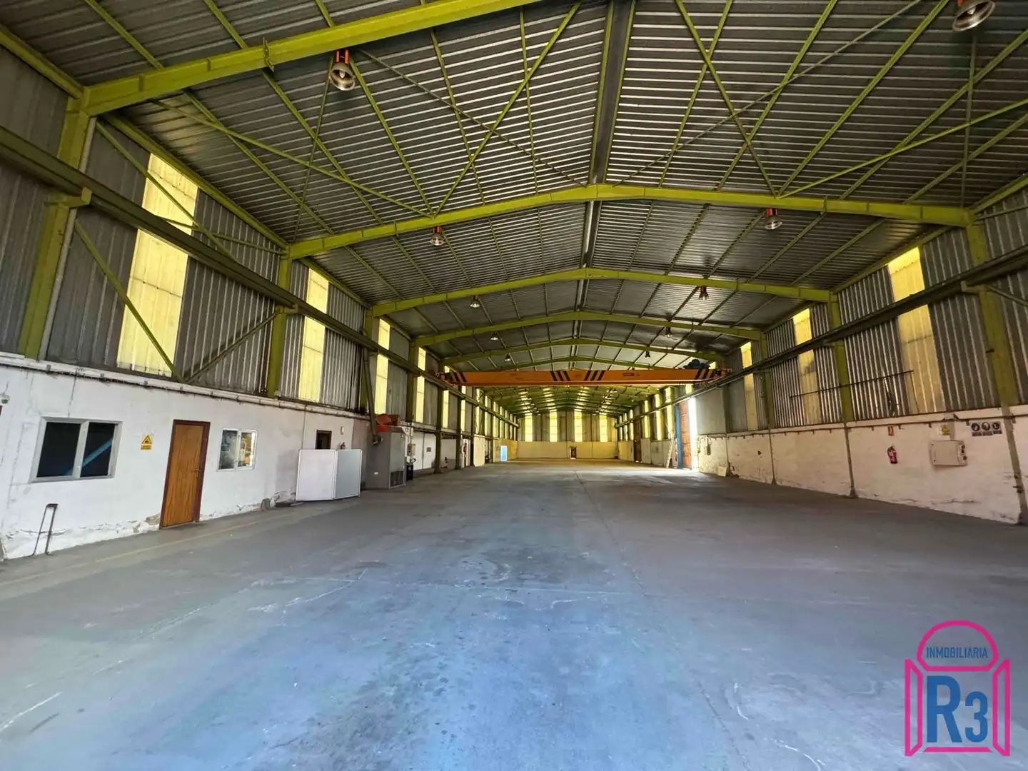 Nave industrial en venta en Valdefresno con Calefacción