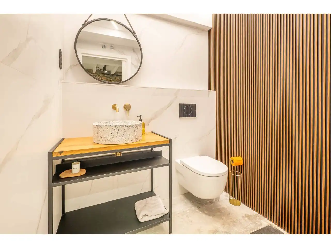 Bany de Casa o xalet en venda en Donostia - San Sebastián  amb Aire condicionat, Calefacció i Jardí privat