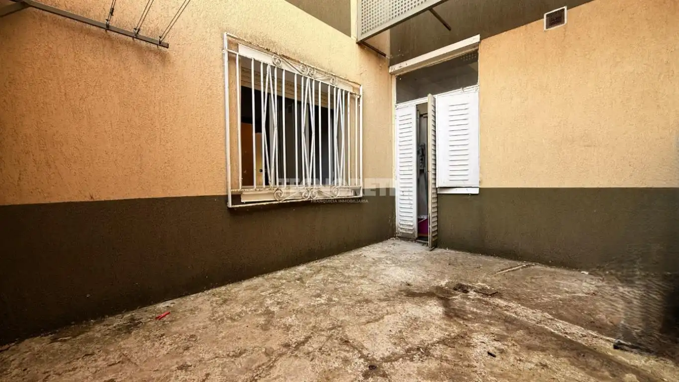Terraza de Piso en venta en Guadalajara con Calefacción y Balcón
