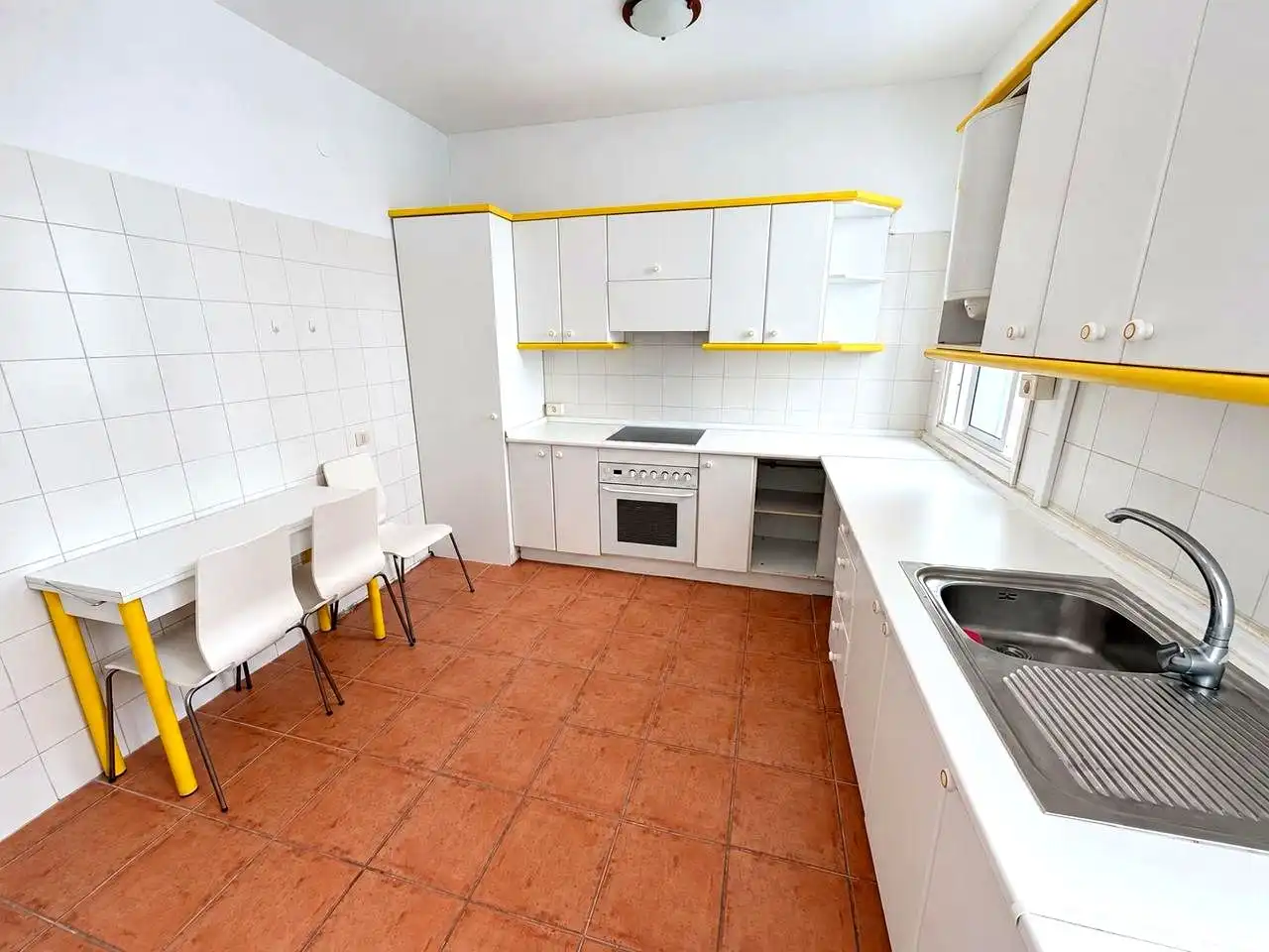 Flat en Calle Ramón y Cajal, Centro photo 5