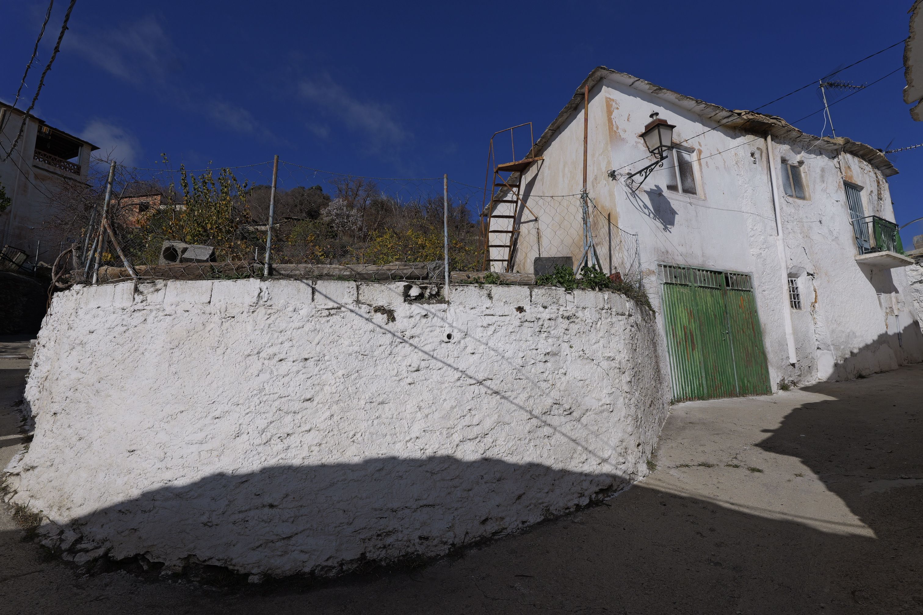 Exterior view of Single-family semi-detached for sale in Bérchules  with Private garden