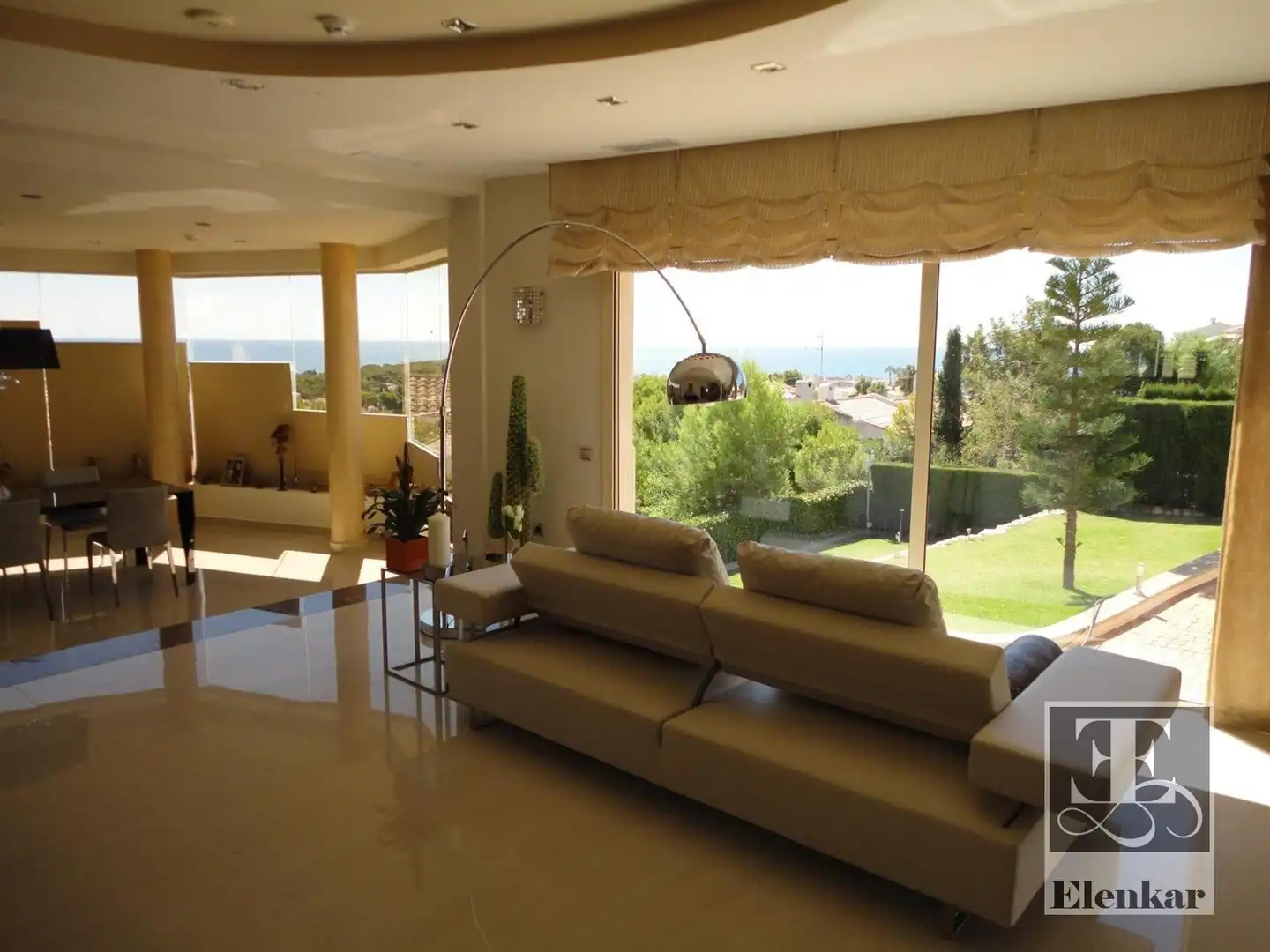 Sala de estar de Casa o chalet en venta en Cunit con Calefacción, Terraza y Trastero