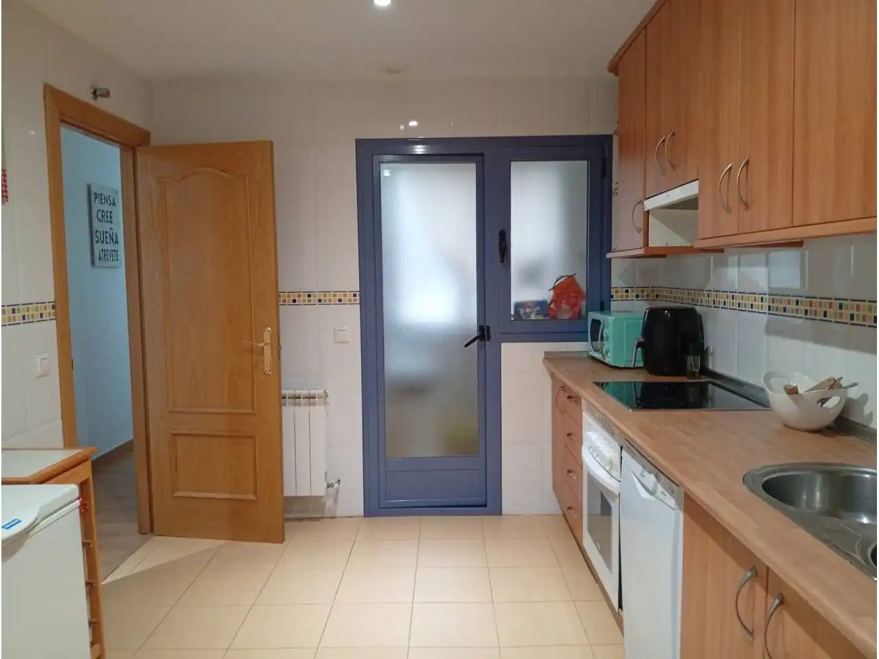Cocina de Dúplex en venta en Ciudad Real con Aire acondicionado, Terraza y Trastero