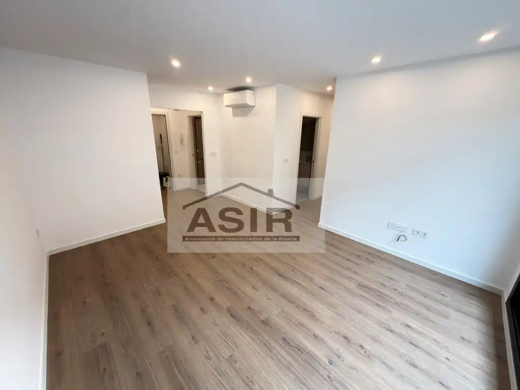 Piso de alquiler en Polinyà de Xúquer con Piscina