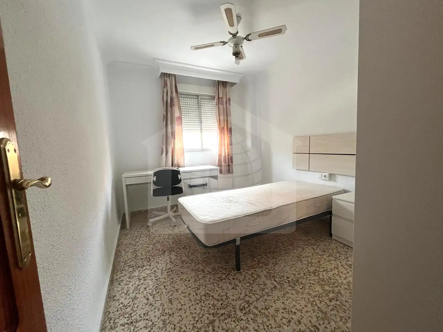 Bedroom of Flat for sale in Málaga  with Furnished