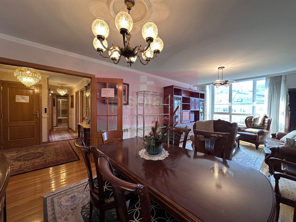 Comedor de Piso en venta en Lugo Capital