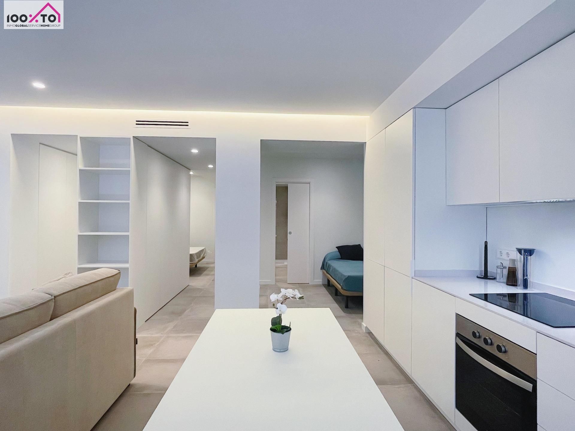 Cuina de Apartament de lloguer en  Valencia Capital amb Aire condicionat i Calefacció