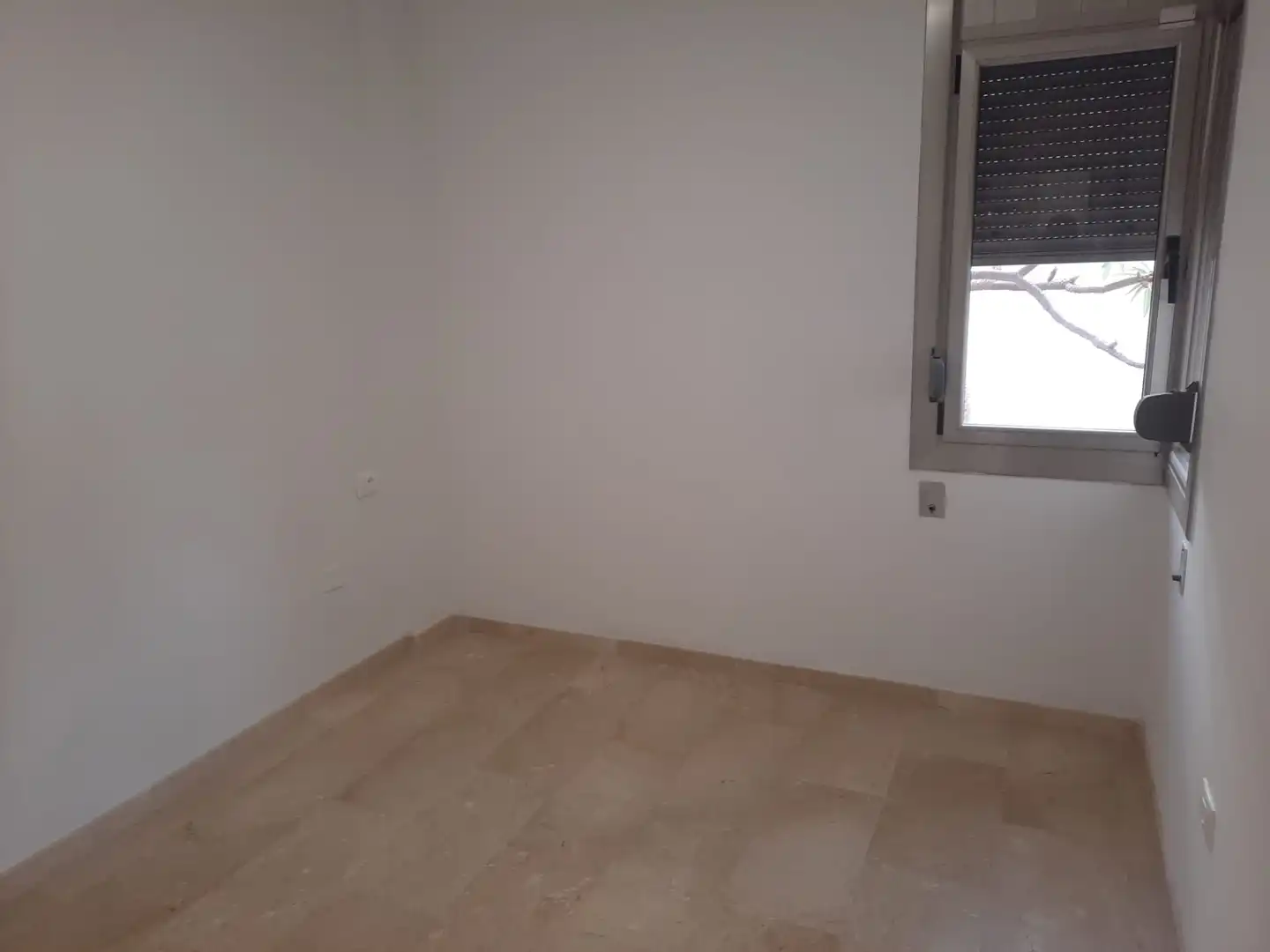Piso en venta en Calle Juan Sebastian Elcano, 49, Radazul