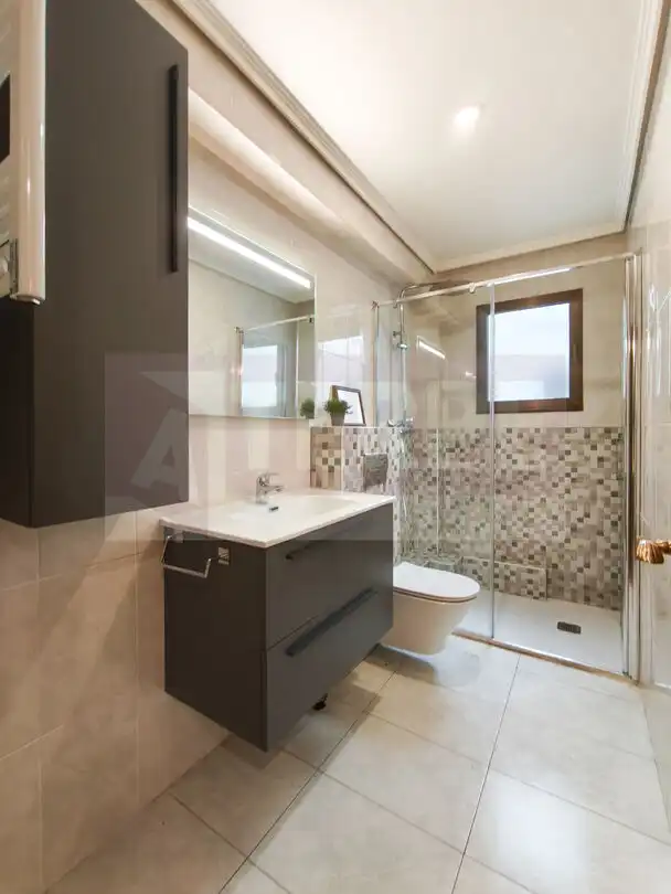 Appartamento con terrazza in vendita a Santa Klara Kalea, imagen 14