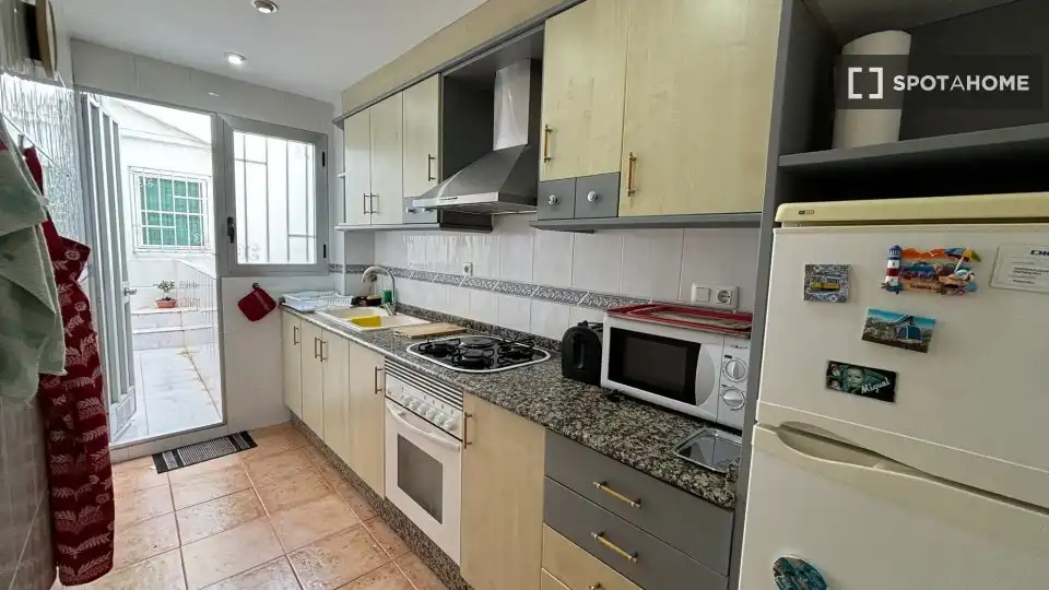Fotografía del inmueble reportado: 1.100 €/mes — El Cabanyal – El Canyamelar, Valencia