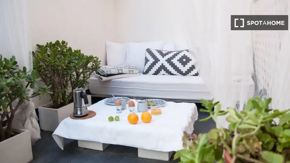 Terrace of Flat for rent in Madrid  with Air Conditioner, Heating and Furnished