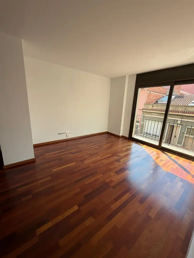 Dormitori de Pis en venda en Sabadell amb Aire condicionat, Calefacció i Parquet