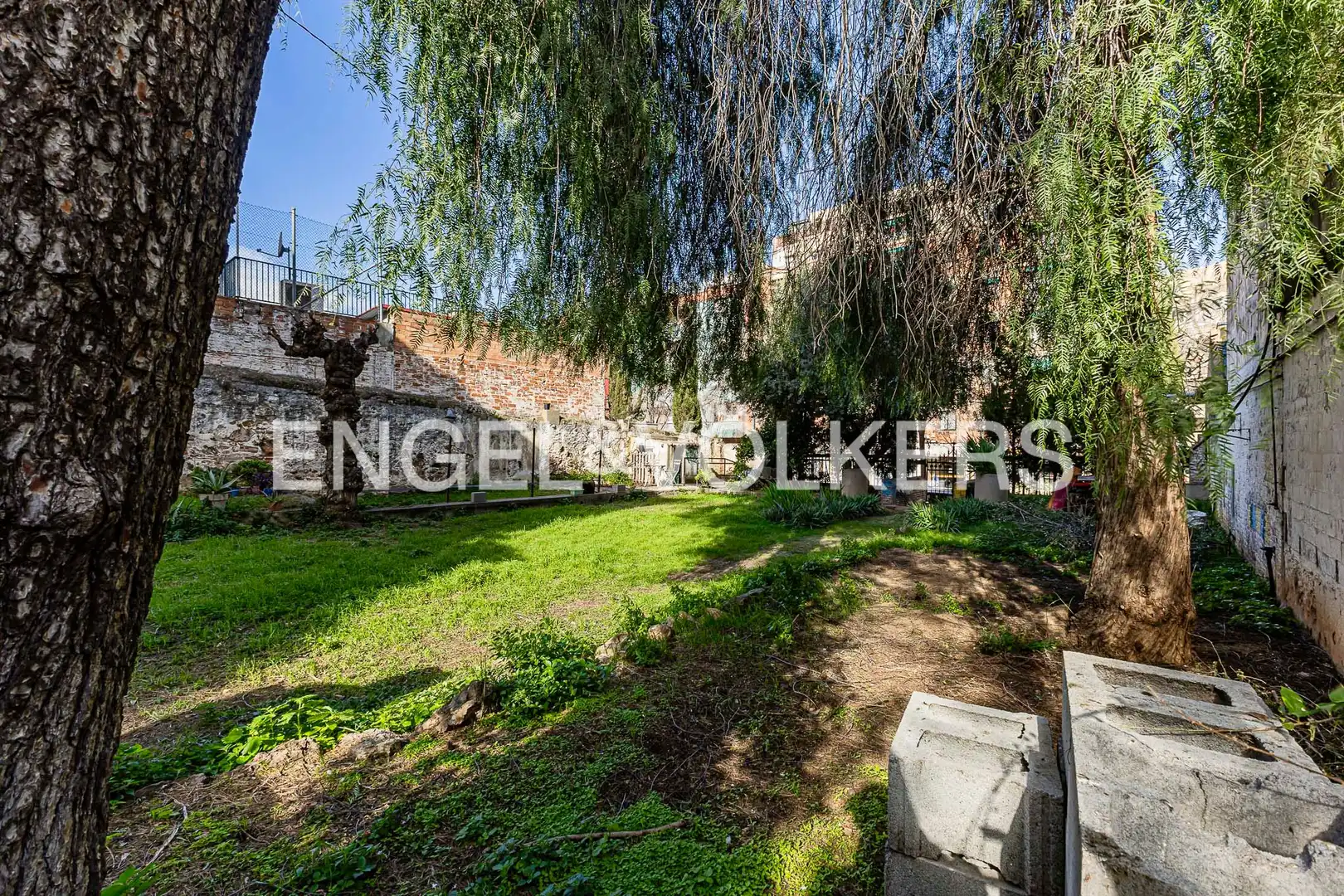 Casa o chalet en venta en  Barcelona Capital con Calefacción, Jardín privado y Terraza