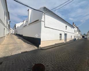 Vista exterior de Casa o xalet en venda en Osuna amb Jardí privat i Terrassa