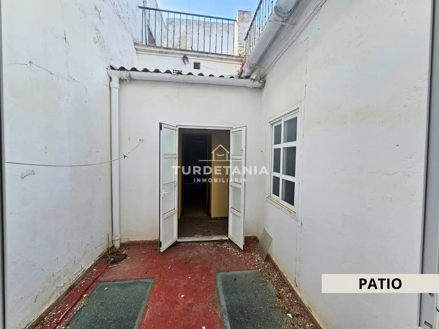 Exterior view of Houses for sale in Sanlúcar de Barrameda  with Terrace and Balcony