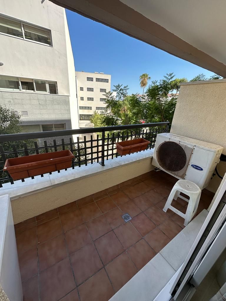 Terraza de Piso de alquiler en Algeciras con Aire acondicionado y Amueblado