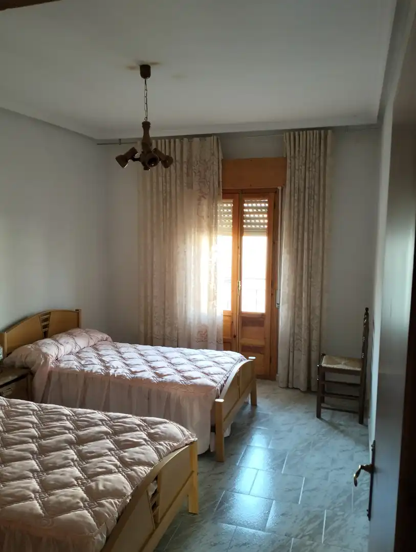Habitación de Casa o chalet en venta en Munera con Amueblado, Lavadora y Balcón