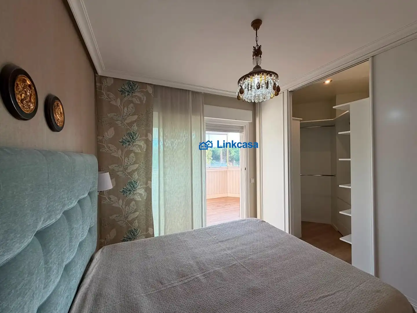 Dormitori de Pis en venda en Pozuelo de Alarcón amb Aire condicionat, Calefacció i Jardí privat