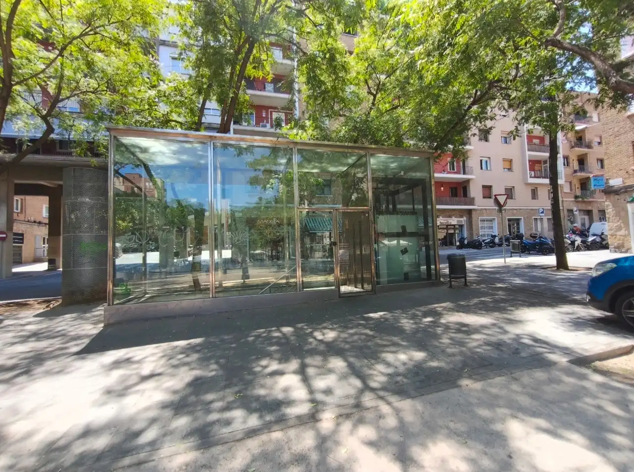 Vista exterior de Garaje en venta en Badalona