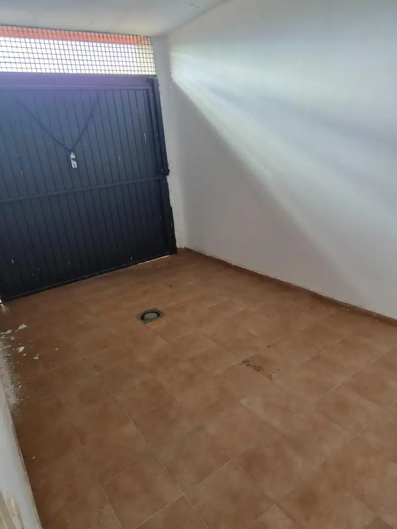 Casa adosada en venda en Alcolea de Calatrava amb Calefacció, Jardí privat i Terrassa