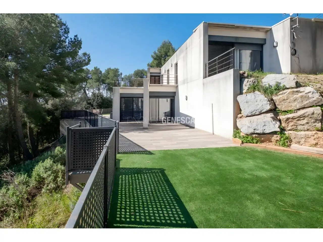 Vista exterior de Casa o chalet en venta en Matadepera con Aire acondicionado, Calefacción y Jardín privado