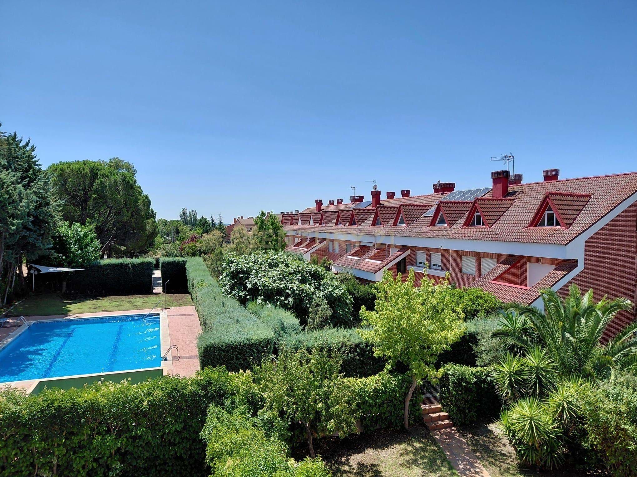 Jardí de Casa o xalet en venda en Las Rozas de Madrid amb Terrassa