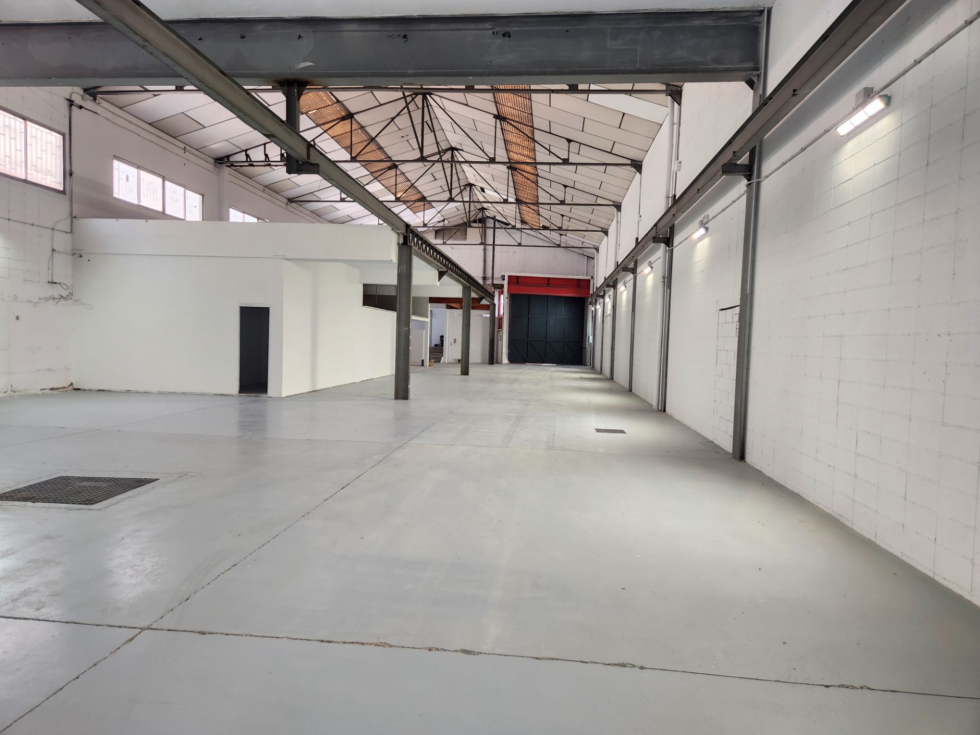 Fabrikhallen zum verkauf in Ripollet