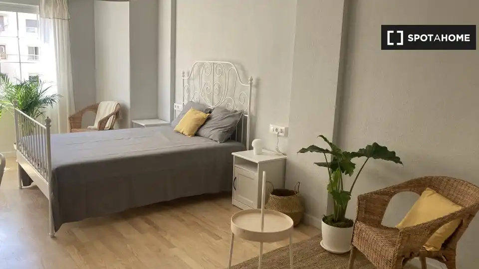 Room in Mercado