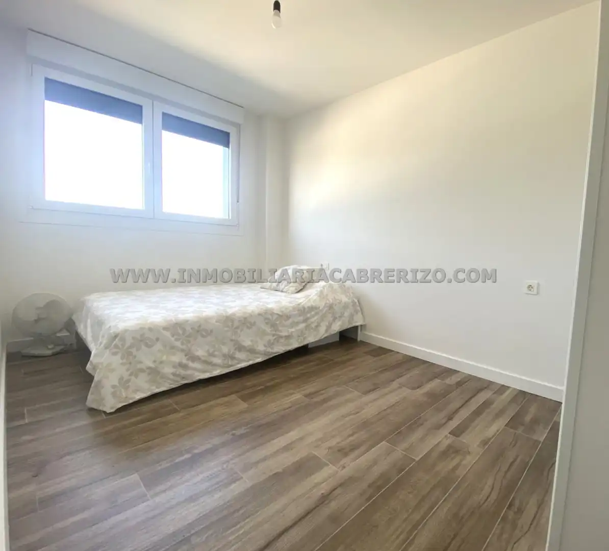Bedroom of Flat for sale in  Pamplona / Iruña  with Heating, Parquet flooring and Terrace