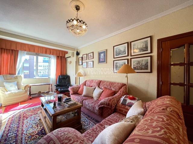 Piso en Alquiler en Comillas