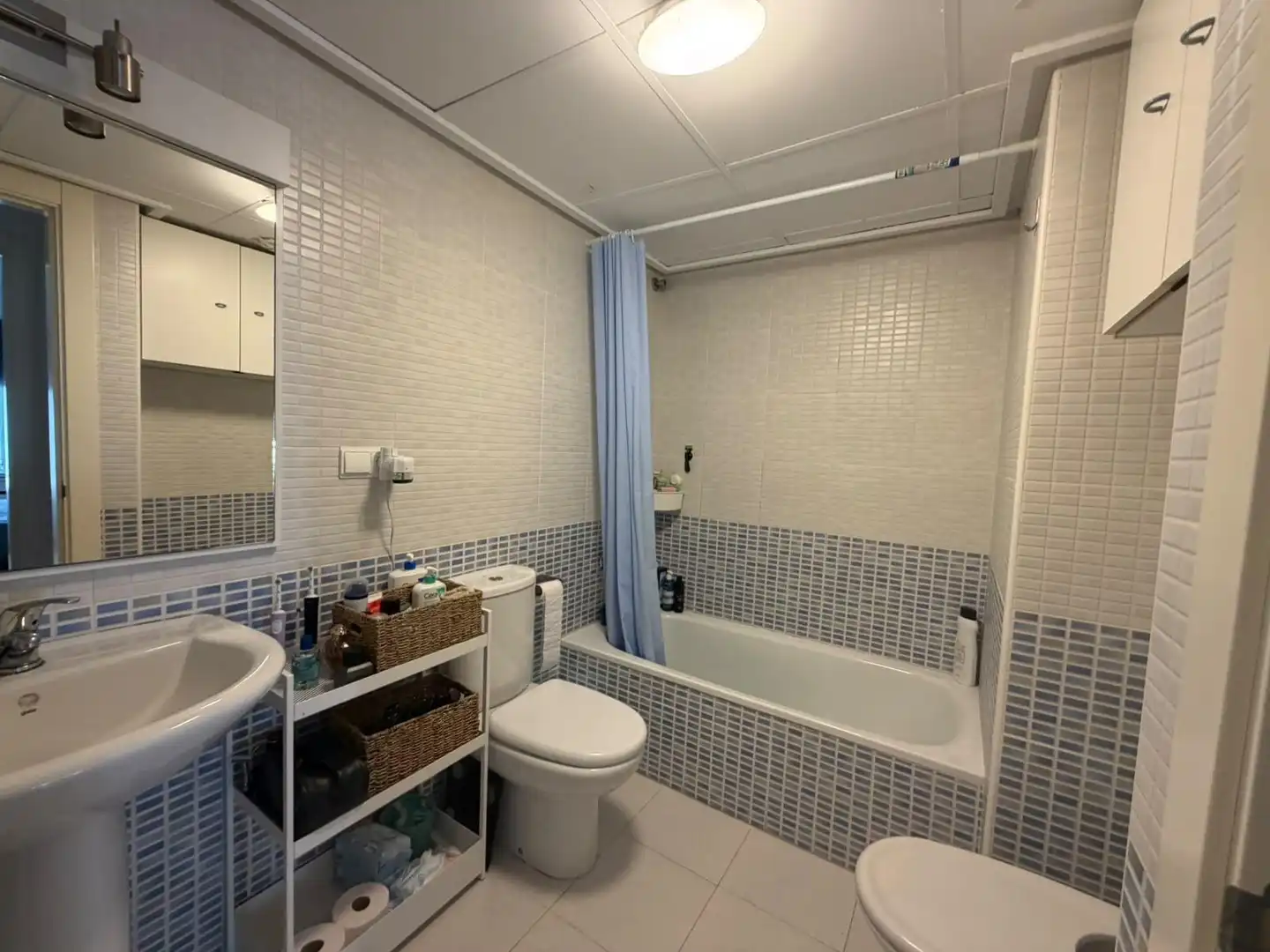 Badezimmer von Erdgeschoss zum Verkauf in Albalat dels Sorells, Valencia