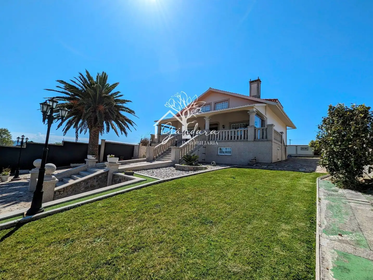 Exterior view of Houses for sale in Ferrol  with Heating, Parquet flooring and Terrace