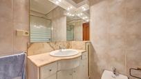 Bathroom of Flat for sale in  Pamplona / Iruña  with Heating and Terrace