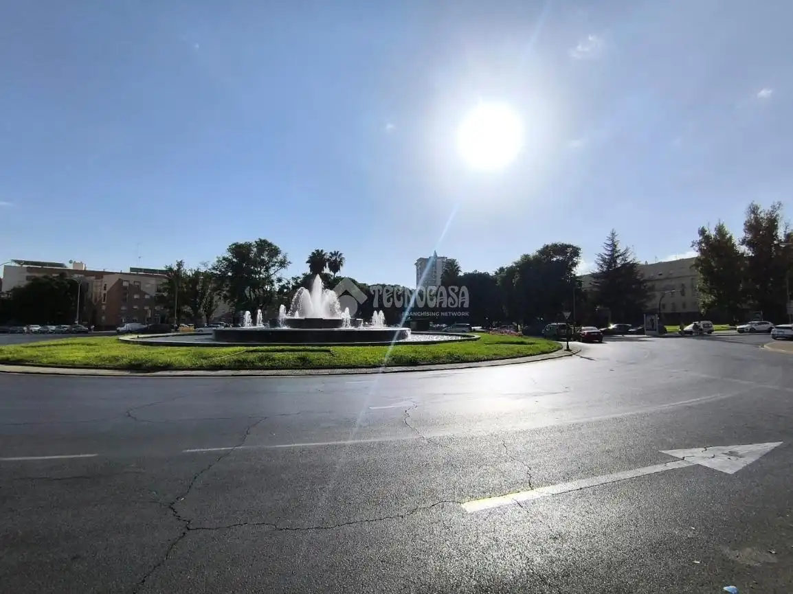 Vista exterior de Pis en venda en San Antonio