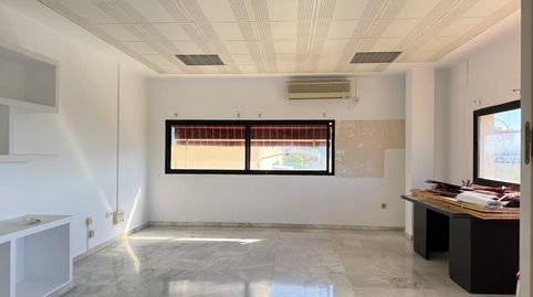 Photo 3 of Office for rent in Calle Exposición, Pisa, Mairena del Aljarafe