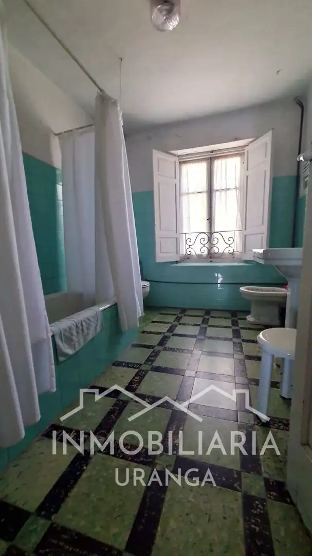 Badezimmer von Haus oder Chalet zum Verkauf in Ribamontán al Mar mit Heizung, Privatgarten und Terrasse