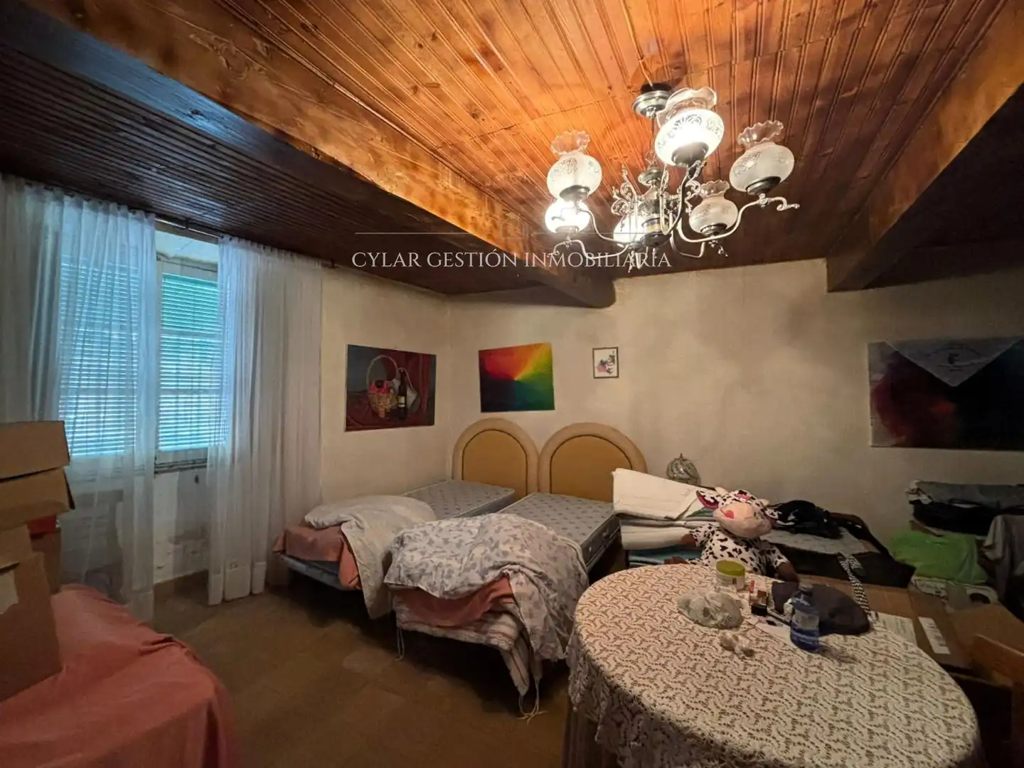 Habitación de Casa o chalet en venta en Monterrubio de Armuña con Terraza, Trastero y Piscina