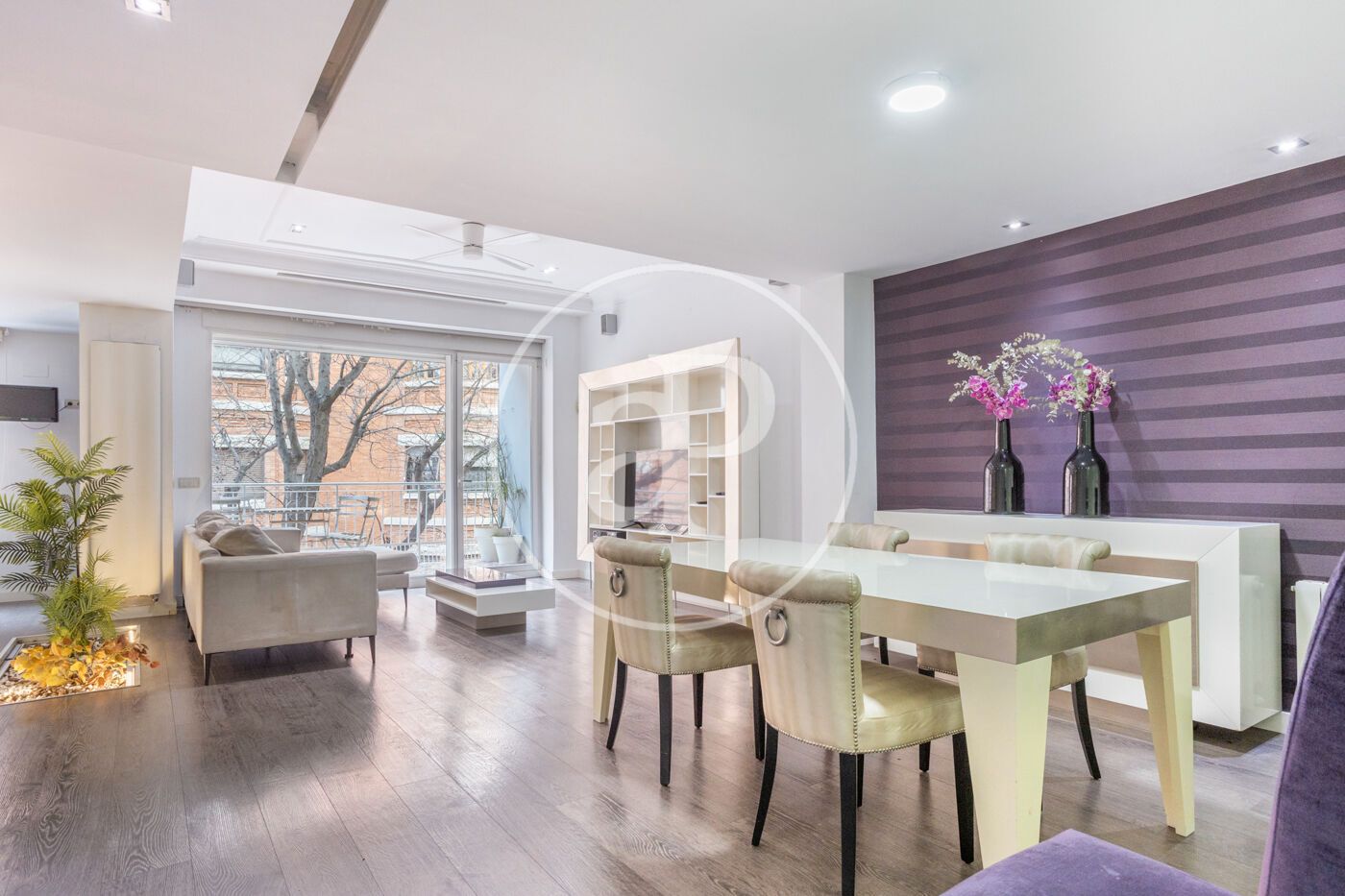 Sala d'estar de Pis de lloguer en  Valencia Capital amb Aire condicionat, Calefacció i Moblat