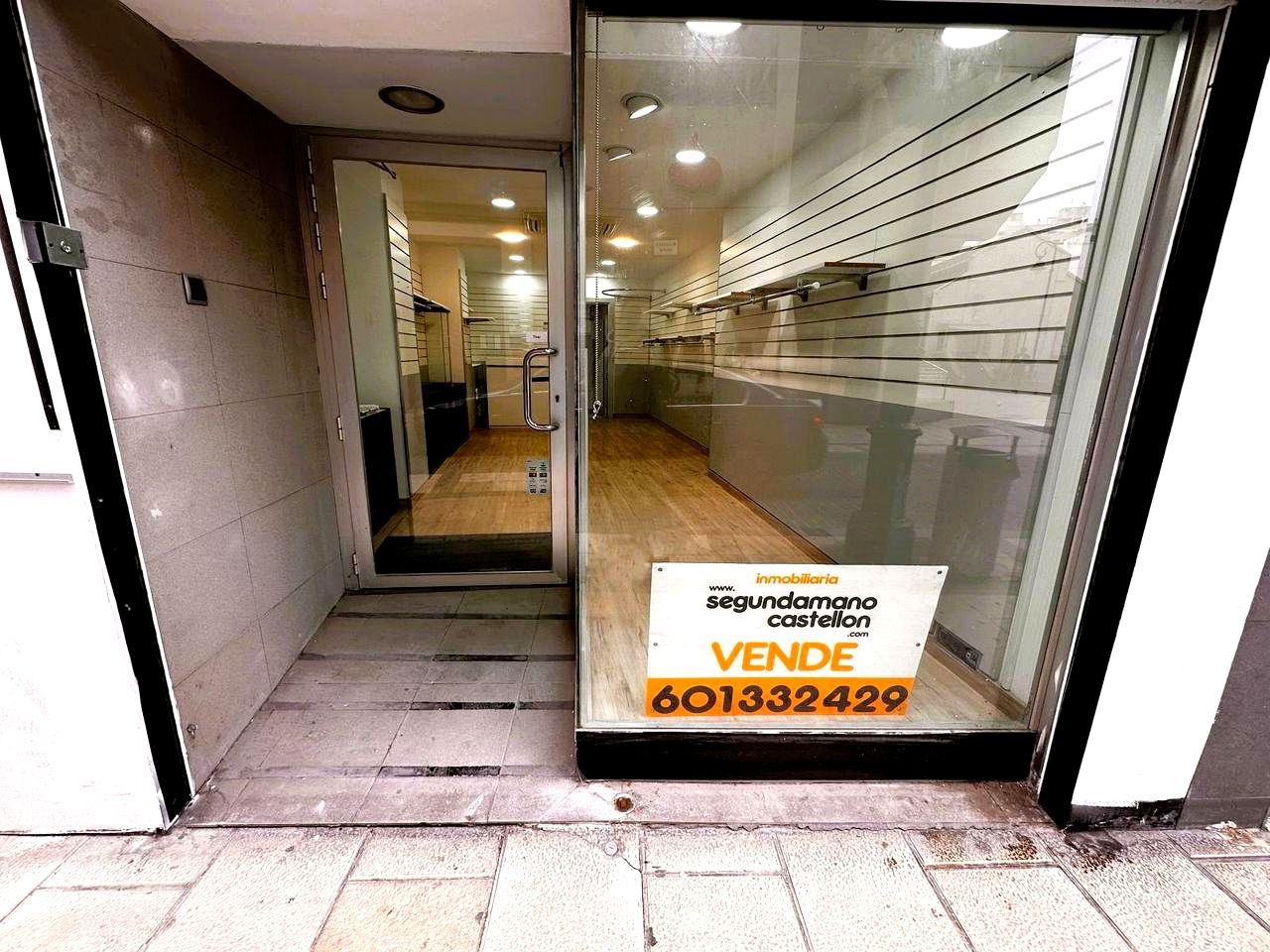 Local en venda en Castellón de la Plana / Castelló de la Plana amb Aire condicionat