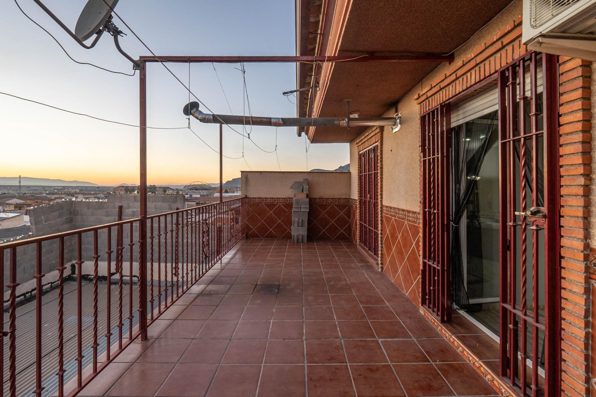 Terrace of House or chalet for sale in Atarfe  with Air Conditioner, Heating and Private garden