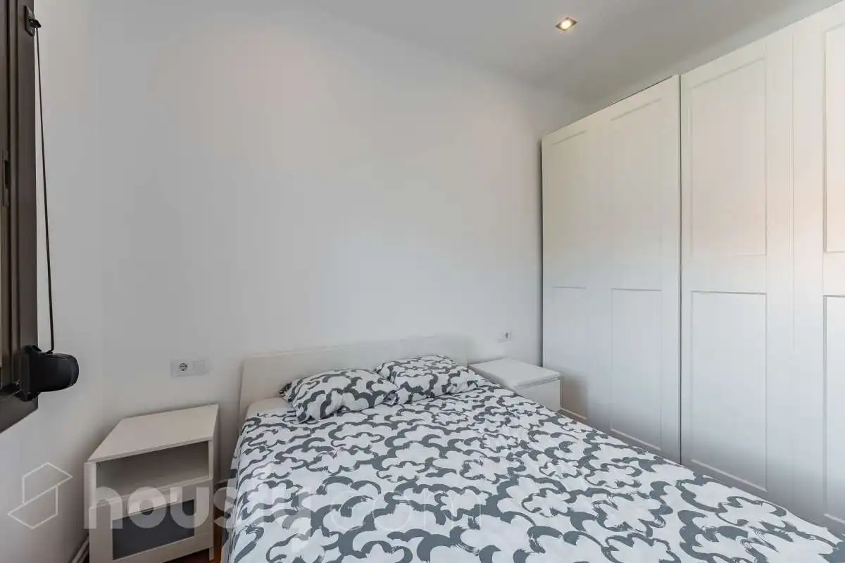 Habitación de Piso en venta en Esplugues de Llobregat con Aire acondicionado, Calefacción y Parquet