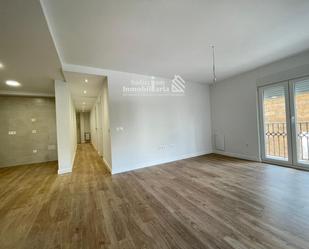 Flat for sale in Salamanca Capital  with Terrace and Balcony
