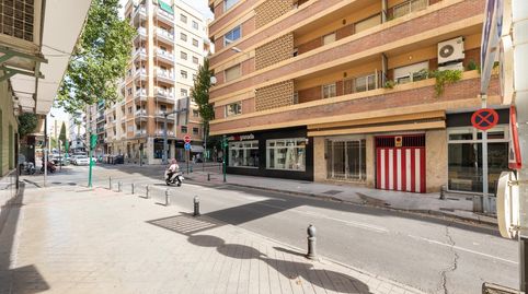 Foto 2 de Piso en venta en Calle Doctor Adelardo Mora, 6, Plaza de Toros, Granada Capital