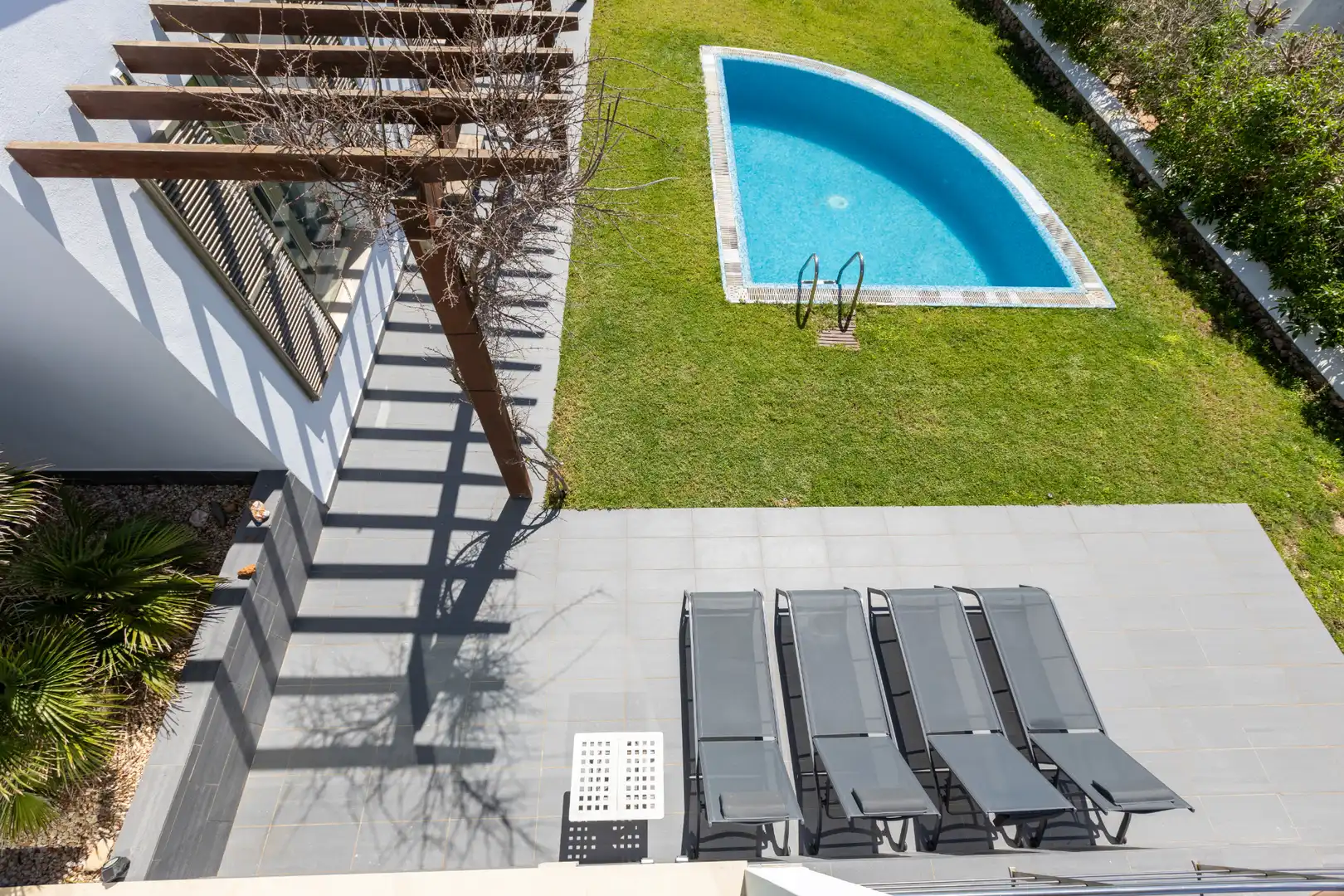 Schwimmbecken von Haus oder Chalet zum Verkauf in Maó - Mahón mit Klimaanlage, Heizung und Privatgarten