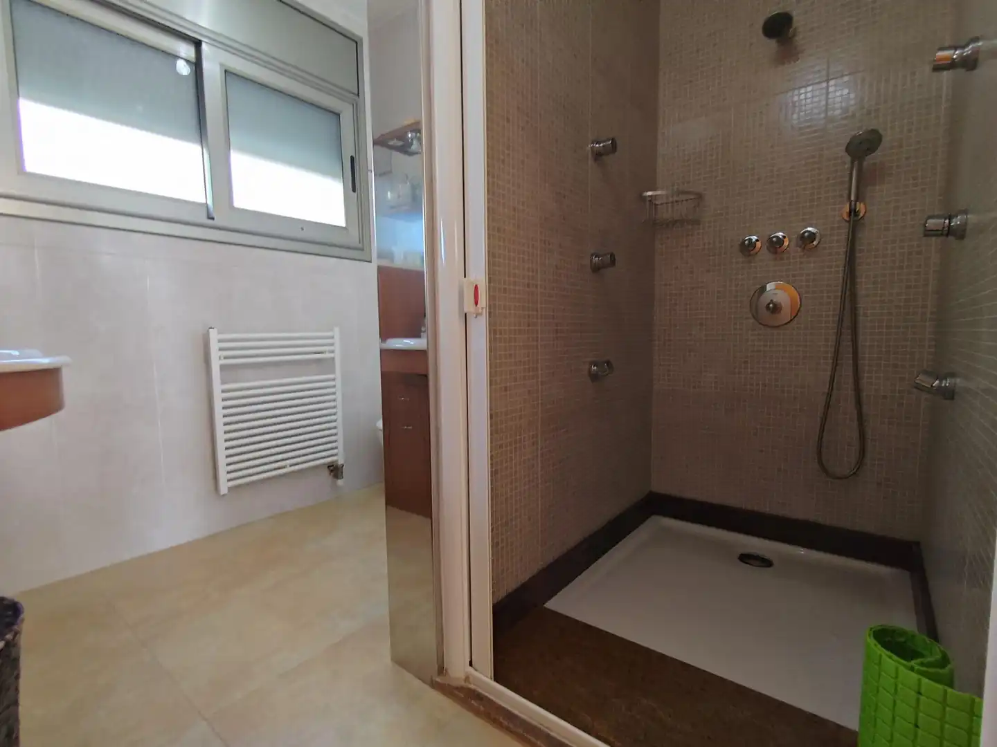 Baño de Casa o chalet en venta en El Vendrell con Aire acondicionado, Calefacción y Jardín privado